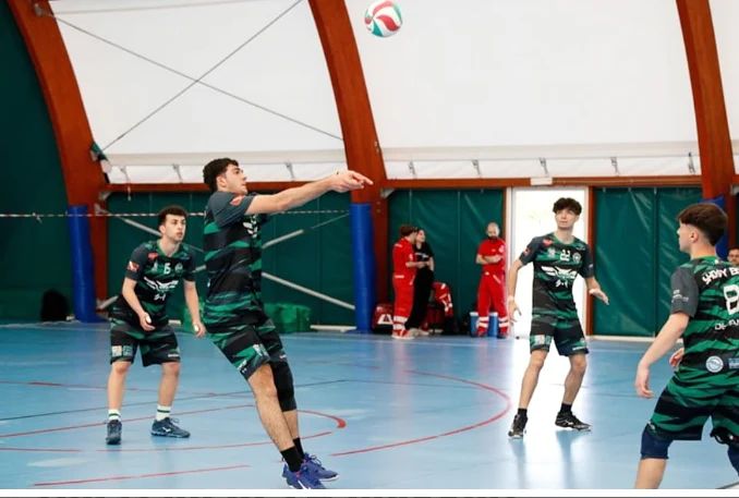 🏐 Showy Boys Galatina - Finali Nazionali Under 19 ad Agropoli (Sa).
#siamolashowy #verovolleymonza #galatina #identita #tradizione #bedifferent #culturasportiva #iotifoshowy #biancoverdi #dal1967
