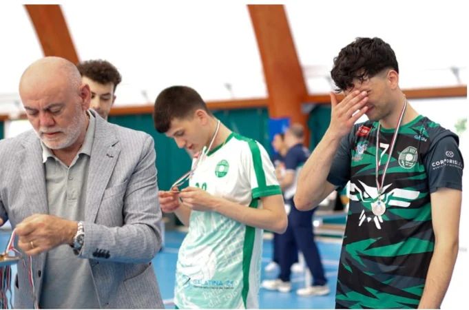 🏐 Showy Boys Galatina - Finali Nazionali Under 19 ad Agropoli (Sa).
#siamolashowy #verovolleymonza #galatina #identita #tradizione #bedifferent #culturasportiva #iotifoshowy #biancoverdi #dal1967