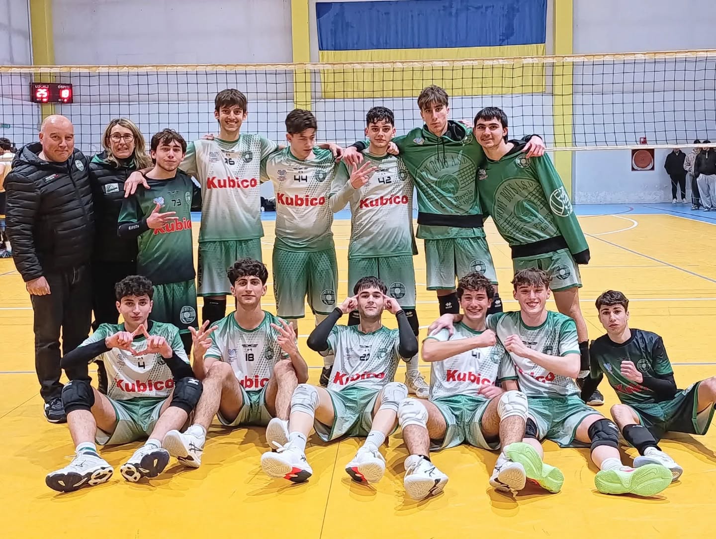 🤍💚 Siamo la Showy!